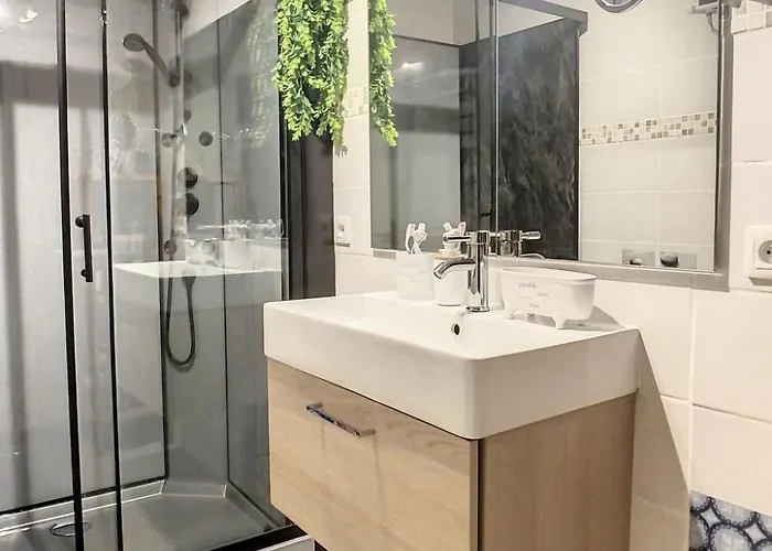 Clem By Interhome * Saint-Raphael (Var)