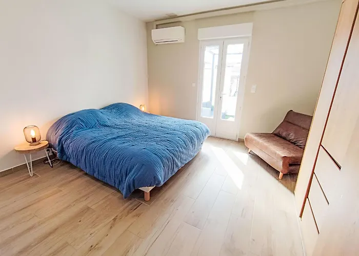 Holiday home Clem By Interhome Saint-Raphael (Var)