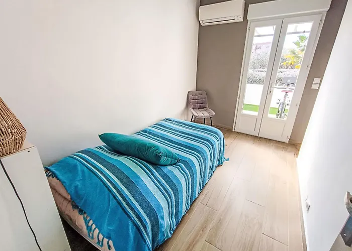Clem By Interhome * Saint-Raphael (Var)