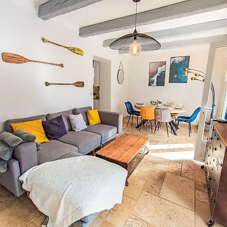 Clem By Interhome Dom wakacyjny Saint-Raphaël